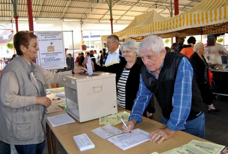 Elections régionales : les aînés ont voté grâce aux bénévoles - Source de  l'Image : http://www.niouzes-vic.net